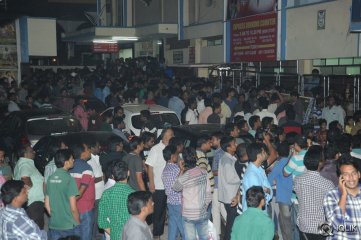 Govindhudu Andari Vaadele Movie Hungama